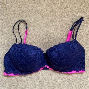 PINK Victoria’s Secret Bra: DATE PUSH UP. 36D